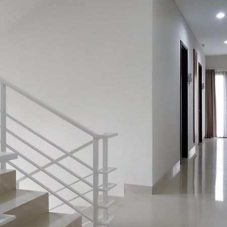 Ln9 Bandung Guest House Exterior foto