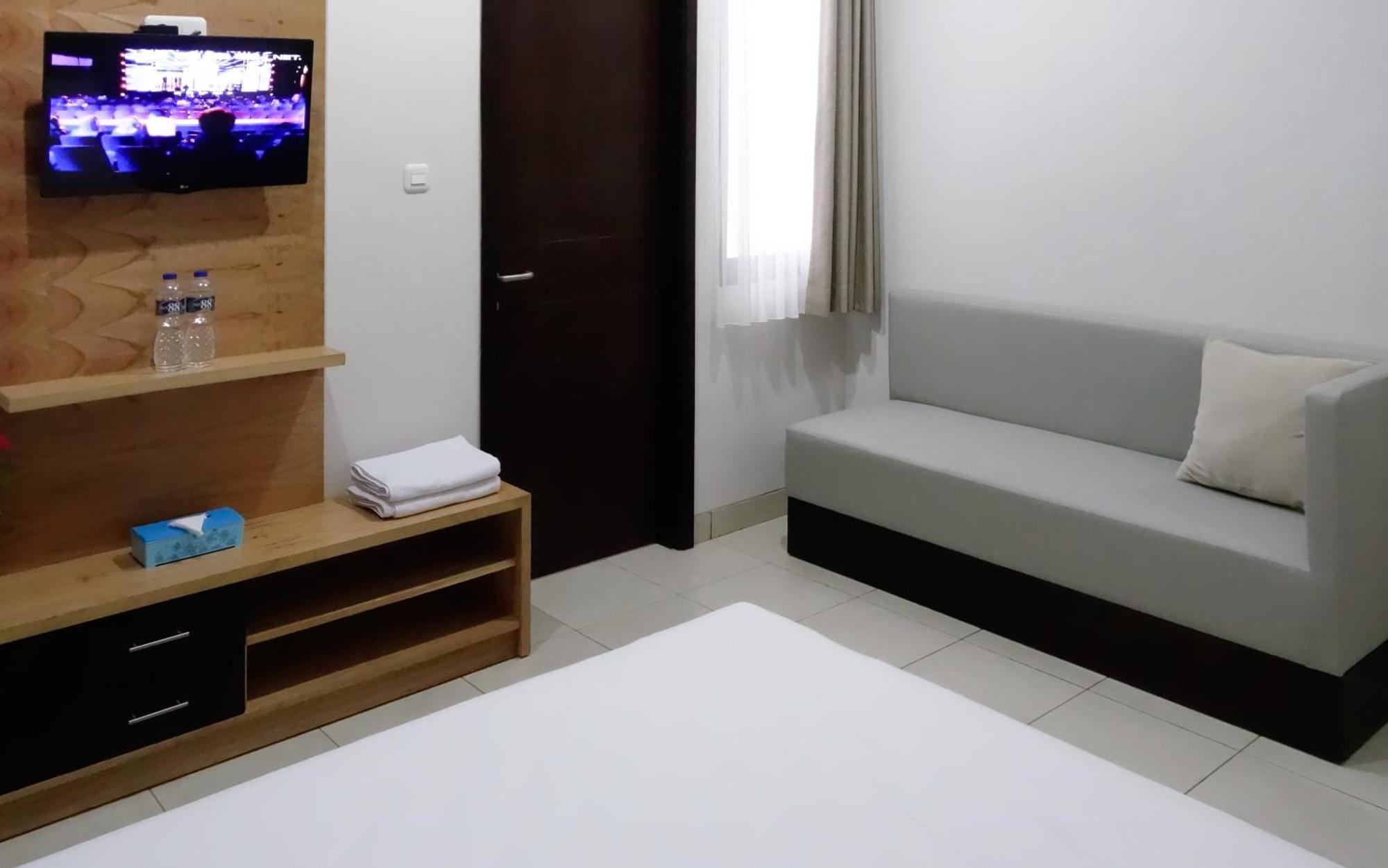 Ln9 Bandung Guest House Exterior foto